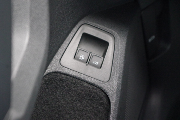 Volkswagen Tiguan 1.4 TSI eHybrid R-Line Business+, Leder, Panoramadak, Camera, Carplay, Head-Up