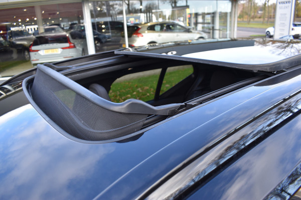 Volvo EX40 Twin Motor Performance 442PK Ultra 82 kWh Trekhaak | 20" LMV | 360 Camera | Panodak | ACC