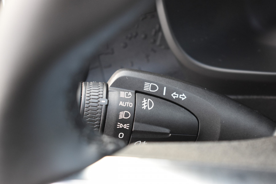 Volvo EX40 Twin Motor Performance 442PK Ultra 82 kWh Trekhaak | 20" LMV | 360 Camera | Panodak | ACC