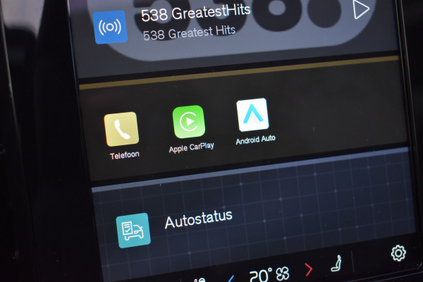 Volvo EX40 Twin Motor Performance 442PK Ultra 82 kWh Trekhaak | 20" LMV | 360 Camera | Panodak | ACC