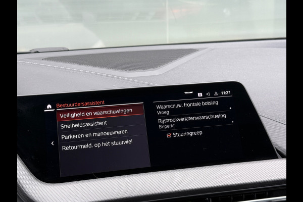 BMW 1-serie 118i Sport Line Sportstoelen|Leder|Stoelverwarming|Dealer Onderhouden