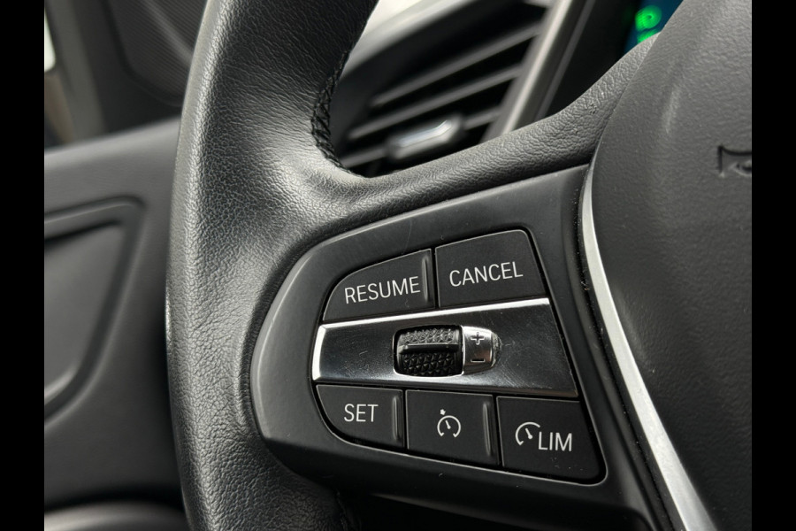 BMW 1-serie 118i Sport Line Sportstoelen|Leder|Stoelverwarming|Dealer Onderhouden