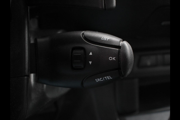 Opel Vivaro 2.0 CDTI Automaat 145 pk L3H1 Dubbele Cabine 6p Edition | Navigatie | Apple Carplay/Android Auto | Airco | Bluetooth | Trekhaak | Betimmering | Cruise Control