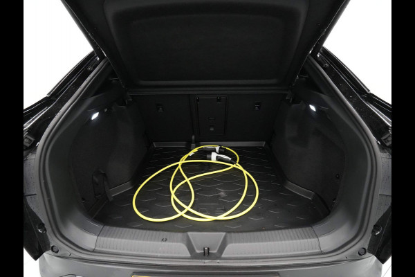 Volkswagen ID.5 Pro Business 77 kWh 286pk Navigatie Camera Clima Acc Stoel/Stuurverwarming 113