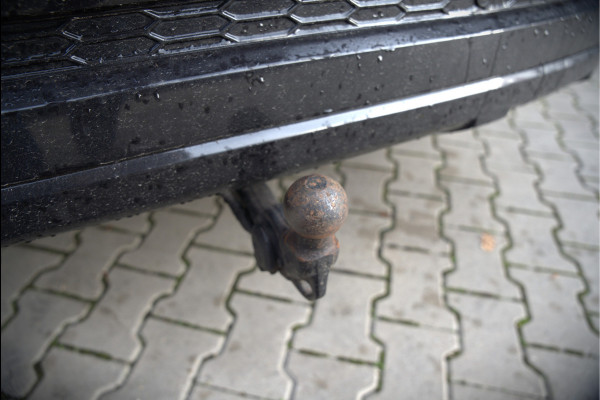 Seat Ateca 2.0 EcoTSI FR 4DRIVE | Panoramadak | Stoelverwarming | Keyless | 360 Camera | Standkachel | Navigatie | Apple Carplay | Trekhaak | Elektrische Stoel | Adaptive Cruise Control | Seat Sound | Adaptief Onderstel | D