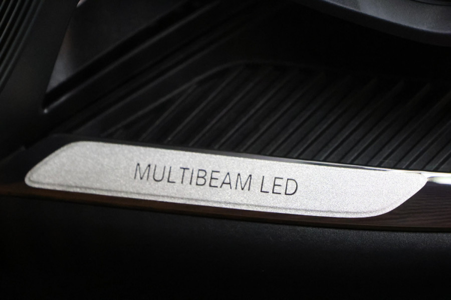 Mercedes-Benz Vito 116 CDI L2 | Multibeam LED | CarPlay | Camera | Dodehoek | MF Stuur | DAB | 3-Zitter | Lederen bekleding