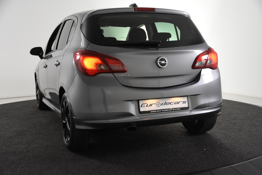 Opel Corsa 1.4 Black Edition OPC-Line *1ste Eigenaar*Navigatie*Carplay*