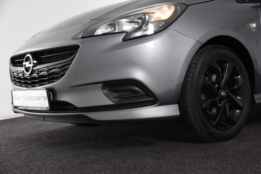 Opel Corsa 1.4 Black Edition OPC-Line *1ste Eigenaar*Navigatie*Carplay*