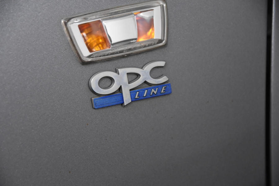 Opel Corsa 1.4 Black Edition OPC-Line *1ste Eigenaar*Navigatie*Carplay*