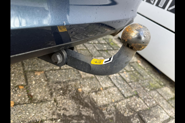 Ford FOCUS Wagon 1.0 EcoBoost Titanium Business Trekhaak | Adaptieve Cruise | Winterpack | Full LED | 17 inch Lichtmetaal | Dealer onderhouden