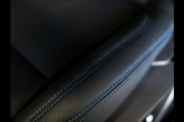 Lynk & Co 01 1.5 / 261pk / Leder / Blackstyle