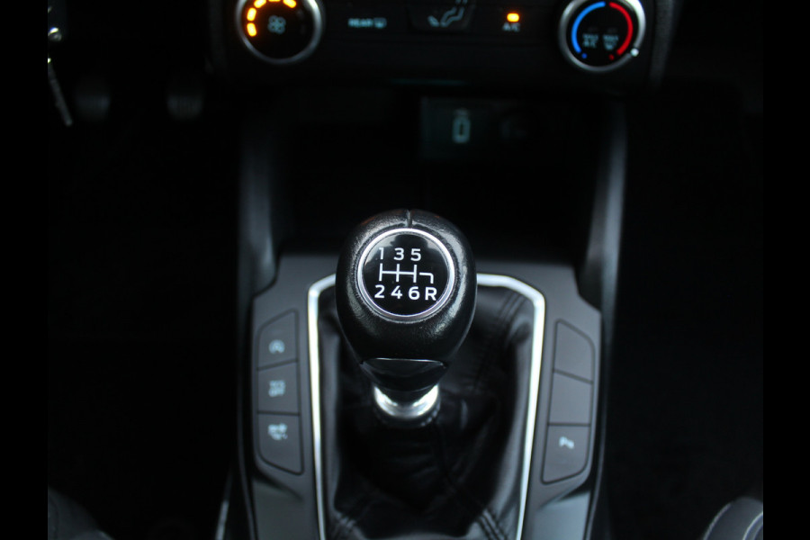 Ford Focus 1.0 EcoBoost Trend Edition Business AIRCO | CARPLAY | CRUISE | NAVI | LMV16 | DAB | PDC | LED | TREKHAAK