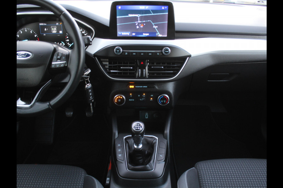 Ford Focus 1.0 EcoBoost Trend Edition Business AIRCO | CARPLAY | CRUISE | NAVI | LMV16 | DAB | PDC | LED | TREKHAAK