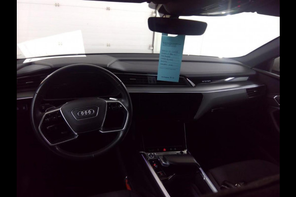 Audi e-tron 50 quattro Business edition 71 kWh | Navi | LED | DAB+