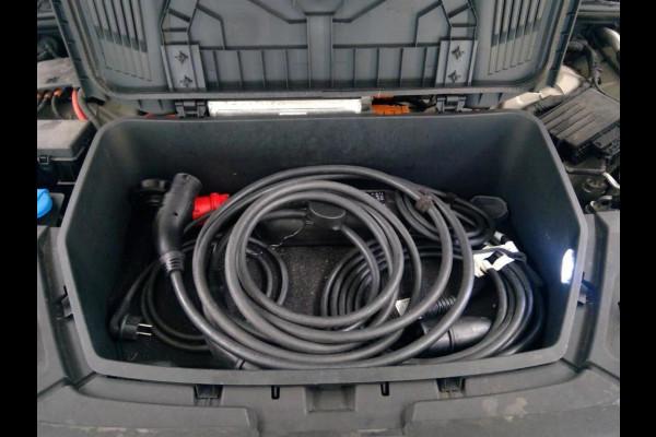 Audi e-tron 50 quattro Business edition 71 kWh | Navi | LED | DAB+