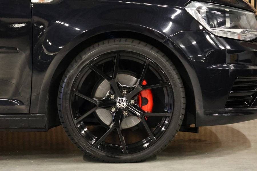 Volkswagen Caddy 2.0 TDI 185 PK DSG | CarPlay | Camera | Stoelverwarming | L+R Schuifdeur | AP Schroefset | Trekhaak | Airco | Cruise control | Dealer onderhouden | Nieuwe APK