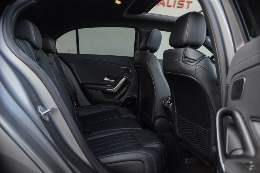Mercedes-Benz A-Klasse A250 1.3 Progressive PHEV / Standkachel/ Adaptive Cruise Control/ Virtual Cockpit/ Panoramadak/ 193kW (263PK)