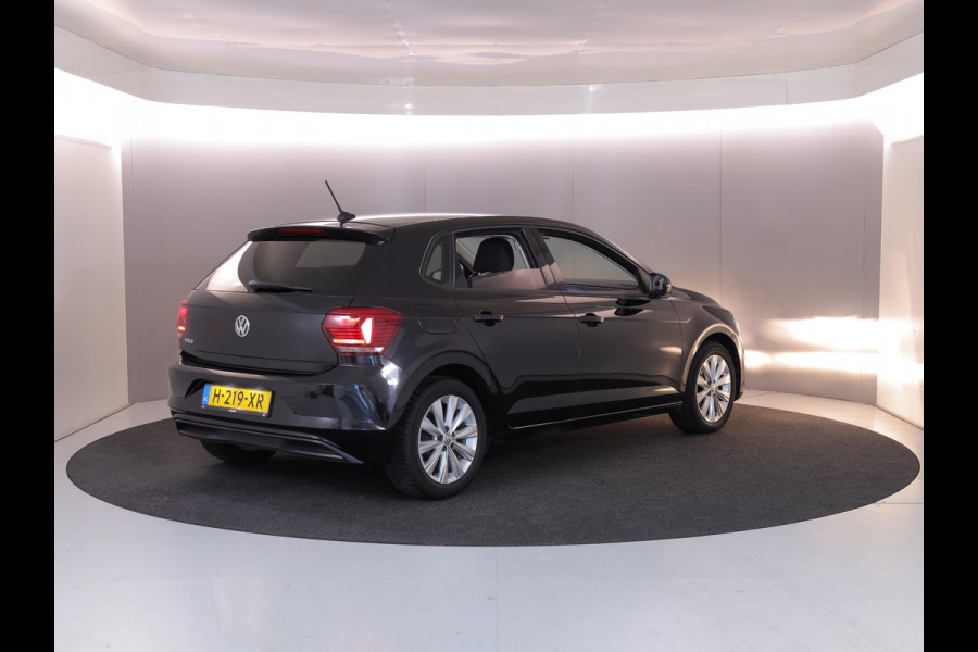 Volkswagen Polo 1.0 TSI Highline 95pk DSG| LM-velgen| Navi| extra getint glas| Parksensors