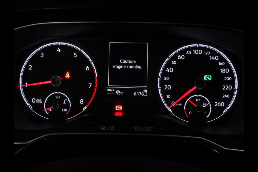 Volkswagen Polo 1.0 TSI Highline 95pk DSG| LM-velgen| Navi| extra getint glas| Parksensors