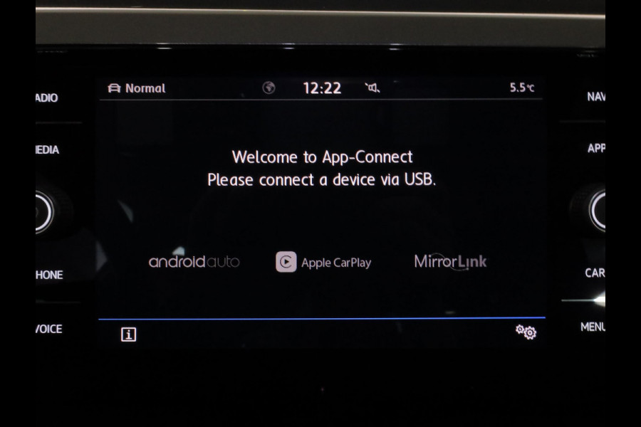 Volkswagen Polo 1.0 TSI Highline 95pk DSG| LM-velgen| Navi| extra getint glas| Parksensors