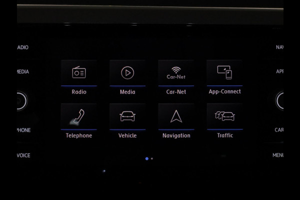 Volkswagen Polo 1.0 TSI Highline 95pk DSG| LM-velgen| Navi| extra getint glas| Parksensors