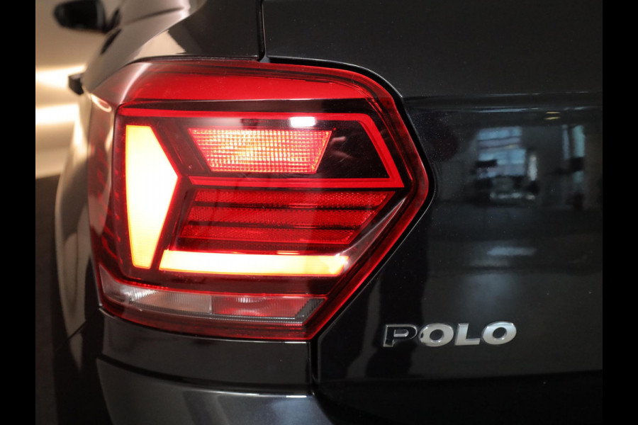 Volkswagen Polo 1.0 TSI Highline 95pk DSG| LM-velgen| Navi| extra getint glas| Parksensors