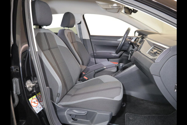 Volkswagen Polo 1.0 TSI Highline 95pk DSG| LM-velgen| Navi| extra getint glas| Parksensors