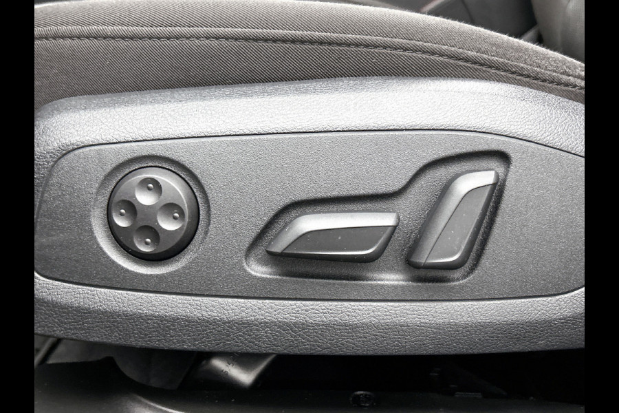 Audi A4 Avant 40 TFSI S-line edition Competition(Goed OnderH, Panorama, Navi, Carplay, StoelV, Camera, Etc)