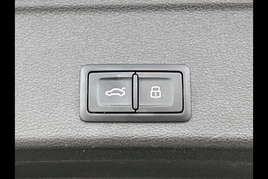 Audi A4 Avant 40 TFSI S-line edition Competition(Goed OnderH, Panorama, Navi, Carplay, StoelV, Camera, Etc)