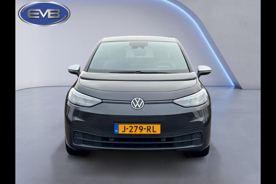 Volkswagen ID.3 First 58 kWh, stoel-stuurverwarming, navigatie, 18 inch, NL auto met nationale auto pas