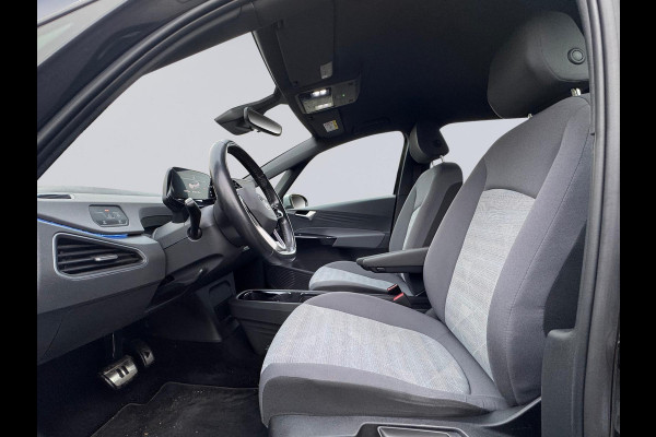 Volkswagen ID.3 First 58 kWh, stoel-stuurverwarming, navigatie, 18 inch, NL auto met nationale auto pas