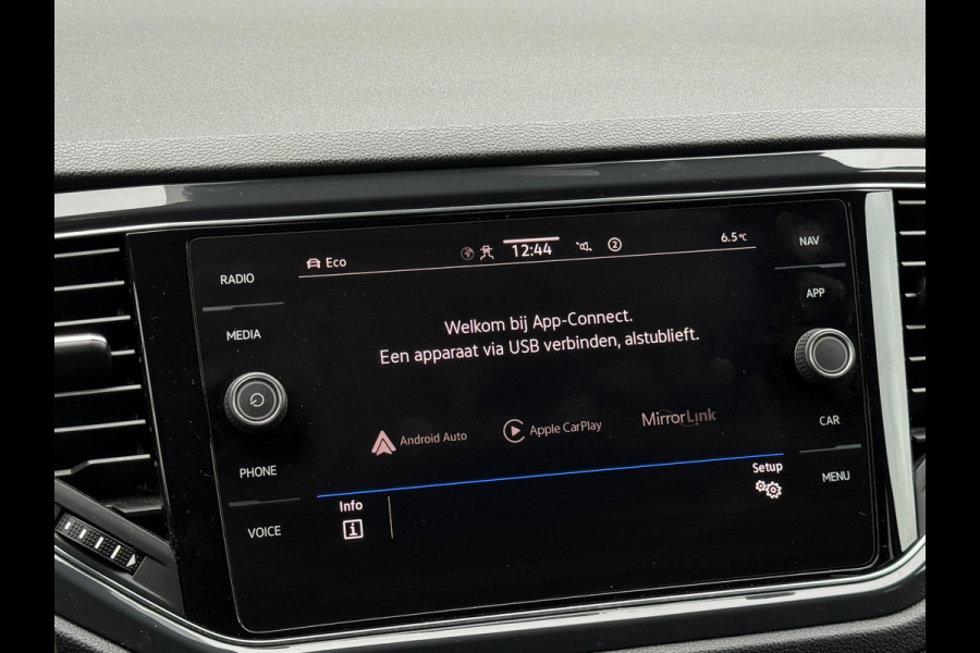 Volkswagen T-Roc 1.5 150pk TSI DSG Sport R-Line Sportstoelen|ACC|Carplay