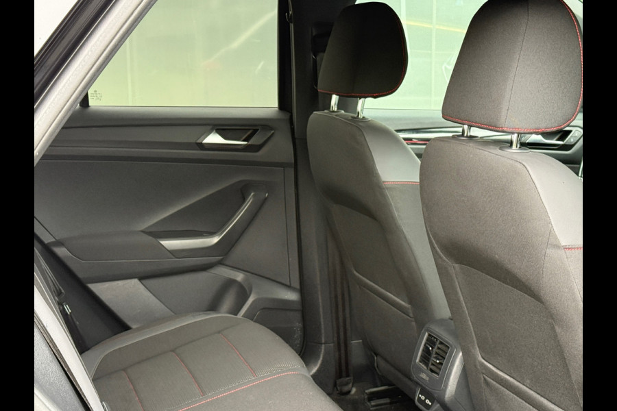 Volkswagen T-Roc 1.5 150pk TSI DSG Sport R-Line Sportstoelen|ACC|Carplay