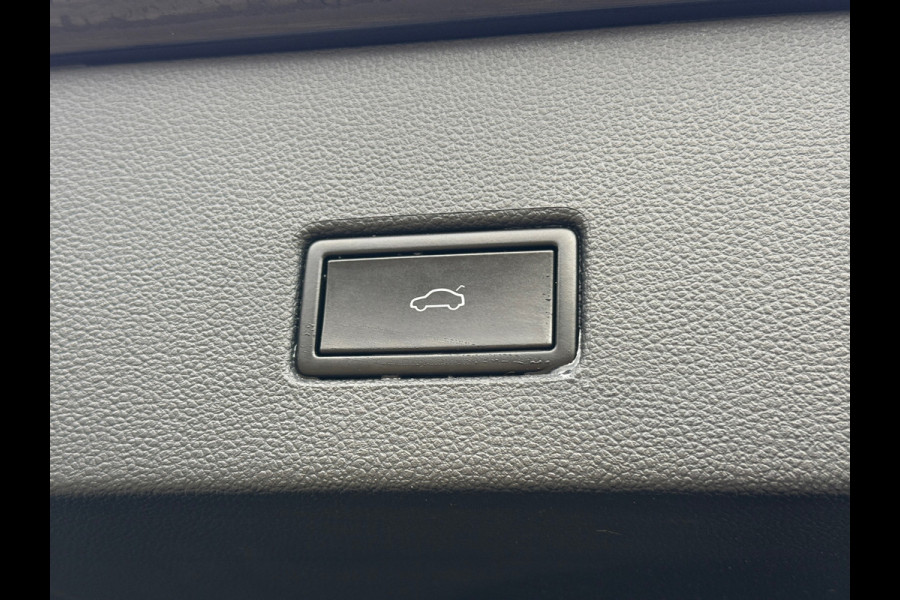 Volkswagen T-Roc 1.5 150pk TSI DSG Sport R-Line Sportstoelen|ACC|Carplay