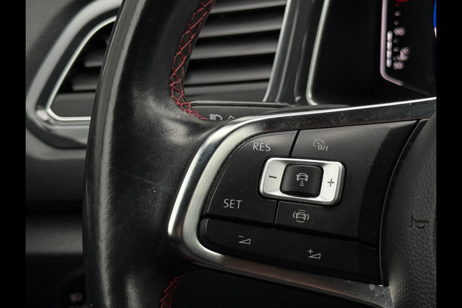 Volkswagen T-Roc 1.5 150pk TSI DSG Sport R-Line Sportstoelen|ACC|Carplay