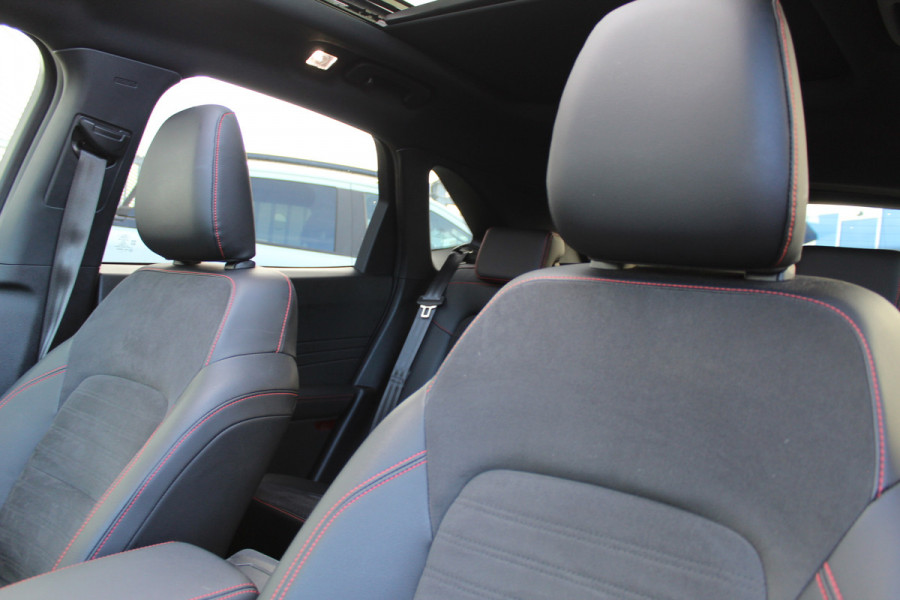 Ford Kuga 2.5 PHEV ST-Line X | Panoramadak | Head-up | B&O | BLIS | Navigatie