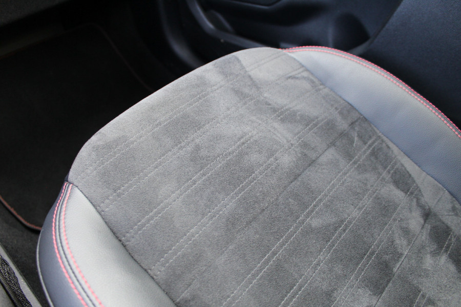 Ford Kuga 2.5 PHEV ST-Line X | Panoramadak | Head-up | B&O | BLIS | Navigatie