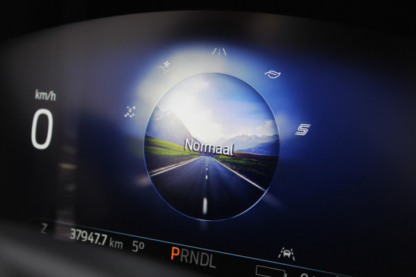 Ford Kuga 2.5 PHEV ST-Line X | Panoramadak | Head-up | B&O | BLIS | Navigatie