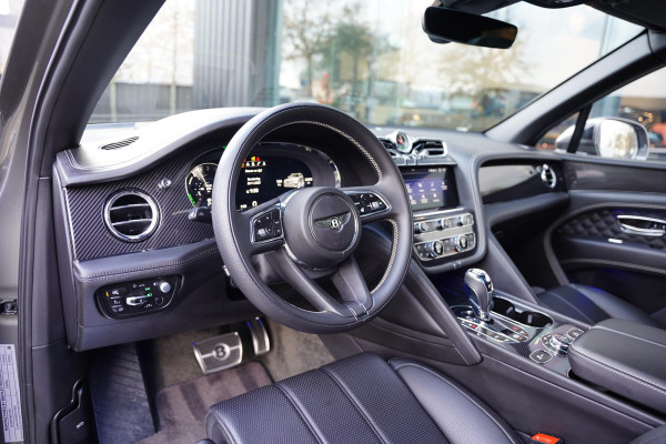 Bentley Bentayga 3.0 V6 Hybrid | Touring Pack | 22" | NL-Auto | Blackline