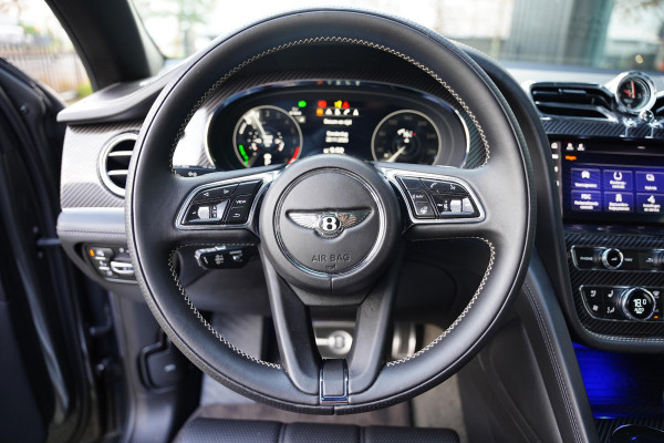 Bentley Bentayga 3.0 V6 Hybrid | Touring Pack | 22" | NL-Auto | Blackline