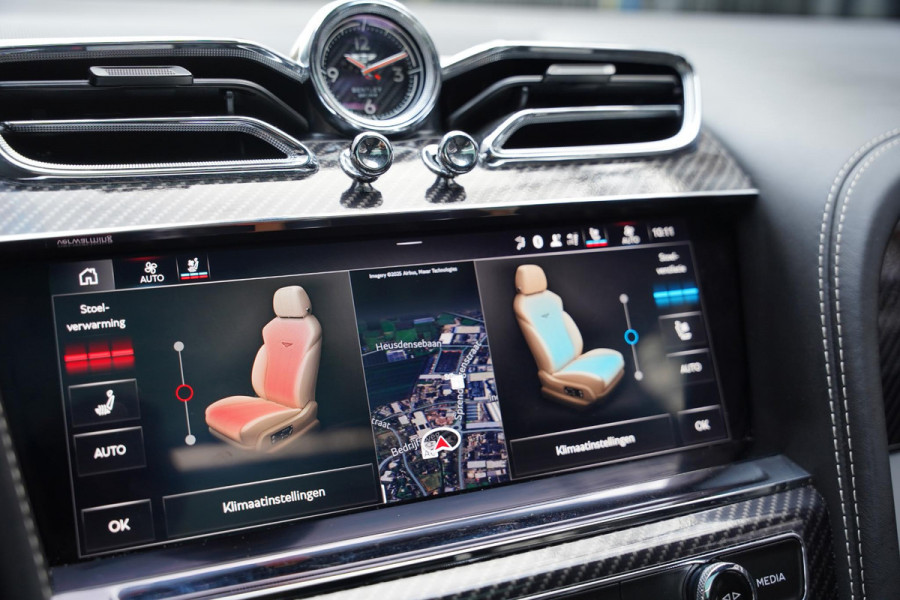 Bentley Bentayga 3.0 V6 Hybrid | Touring Pack | 22" | NL-Auto | Blackline