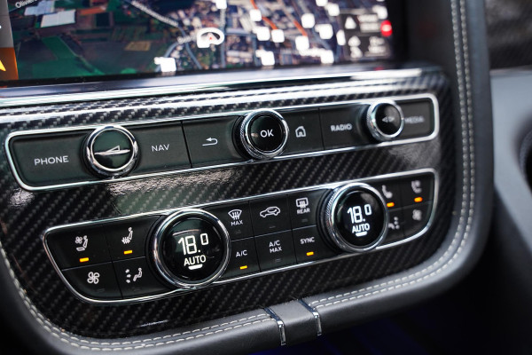 Bentley Bentayga 3.0 V6 Hybrid | Touring Pack | 22" | NL-Auto | Blackline
