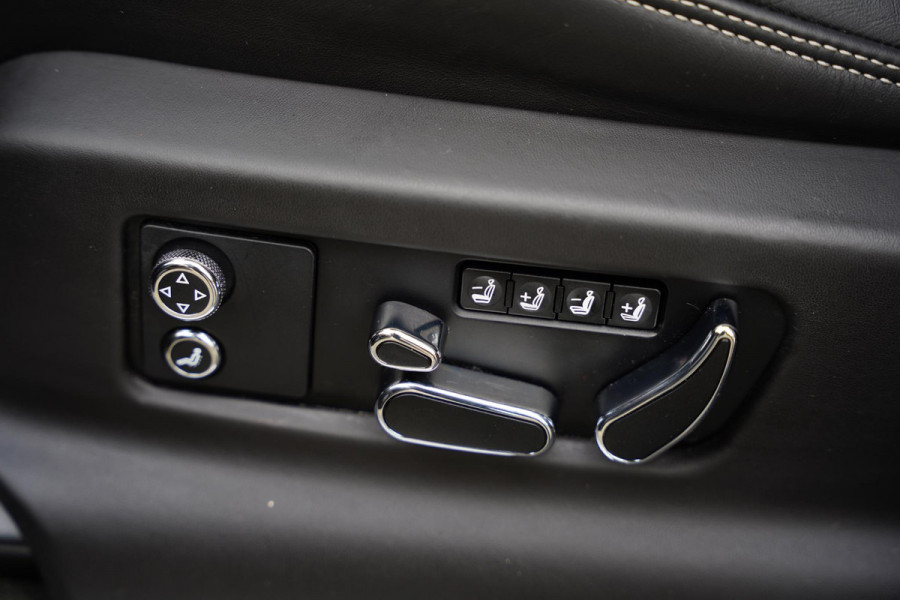 Bentley Bentayga 3.0 V6 Hybrid | Touring Pack | 22" | NL-Auto | Blackline