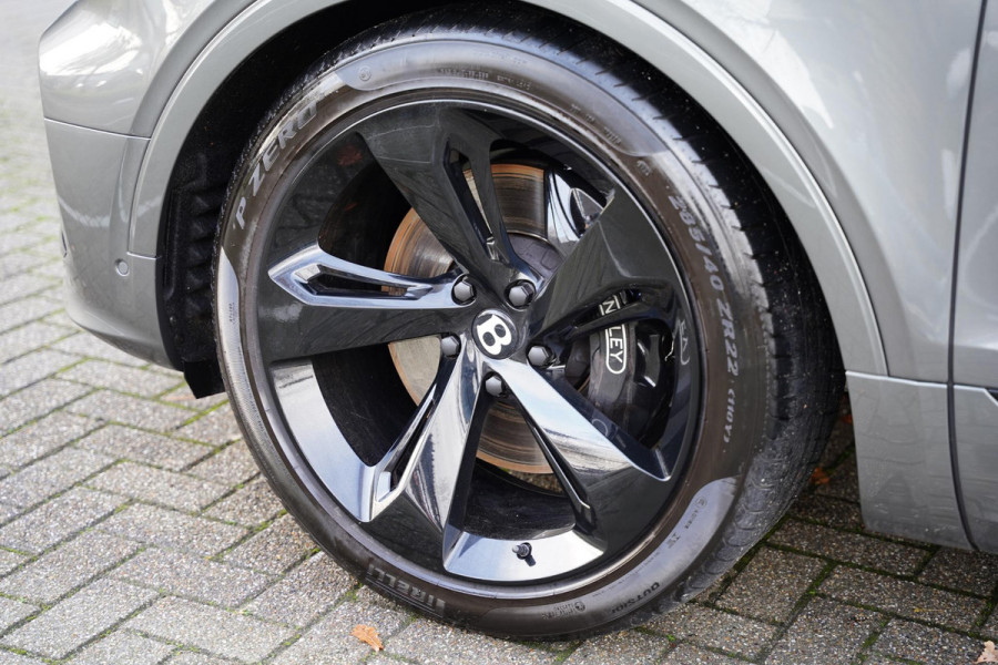 Bentley Bentayga 3.0 V6 Hybrid | Touring Pack | 22" | NL-Auto | Blackline