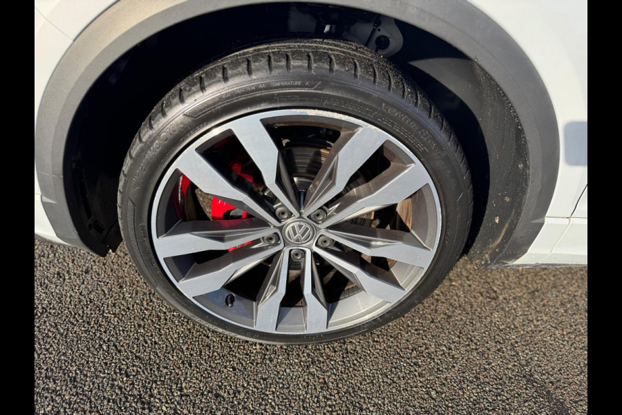 Volkswagen T-Roc 1.5 TSI Sport 2X R Line DSG Pano Camera Led Navi