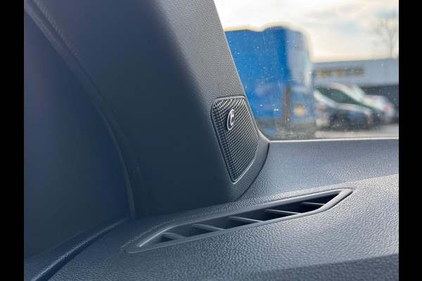 Volkswagen T-Roc 1.5 TSI Sport 2X R Line DSG Pano Camera Led Navi