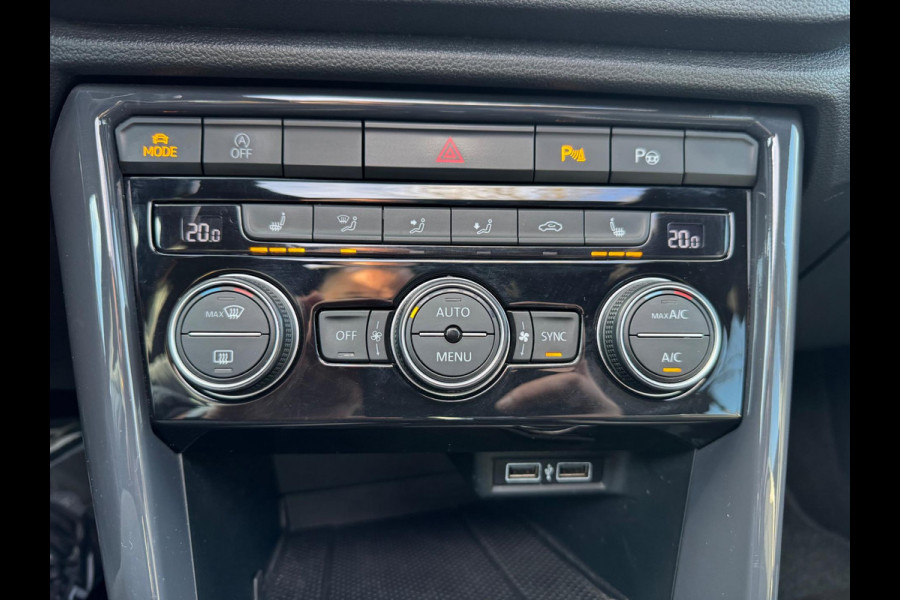 Volkswagen T-Roc 1.5 TSI Sport 2X R Line DSG Pano Camera Led Navi