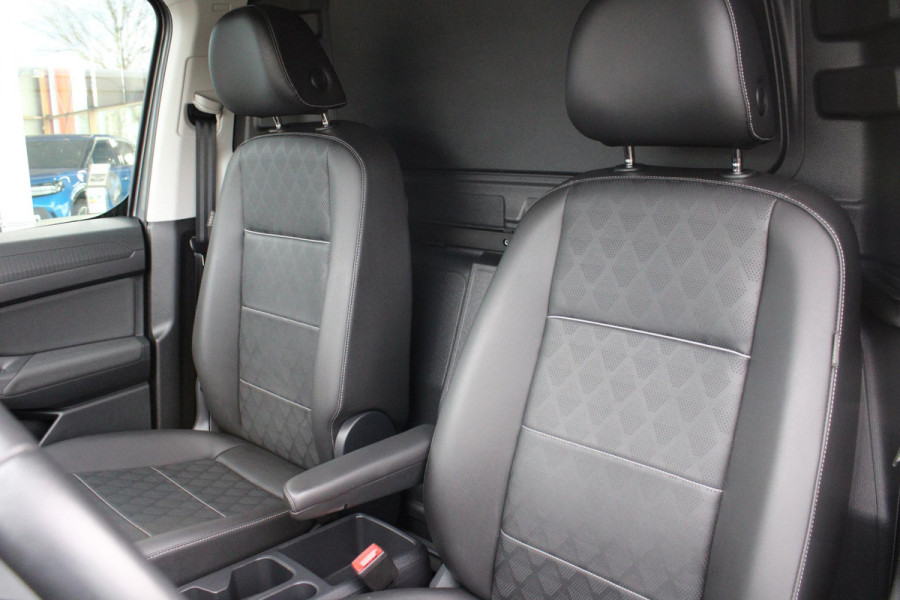 Ford Transit Connect 2.0 EcoBlue L2 Limited 122pk | Adaptieve Cruise | Stoelverwarming | Trekhaak |
