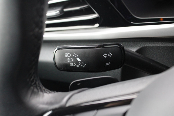 Ford Transit Connect 2.0 EcoBlue L2 Limited 122pk | Adaptieve Cruise | Stoelverwarming | Trekhaak |