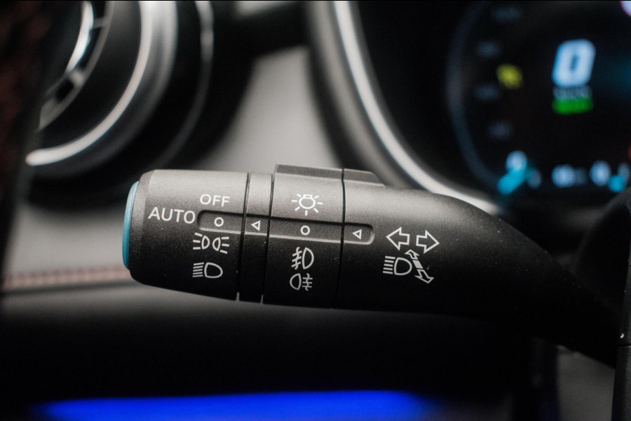 MG EHS 1.5 TGDI Luxury SOH 92% [ Panoramadak 360 Camera ACC Sfeer Keyless Blindspot Carplay ]